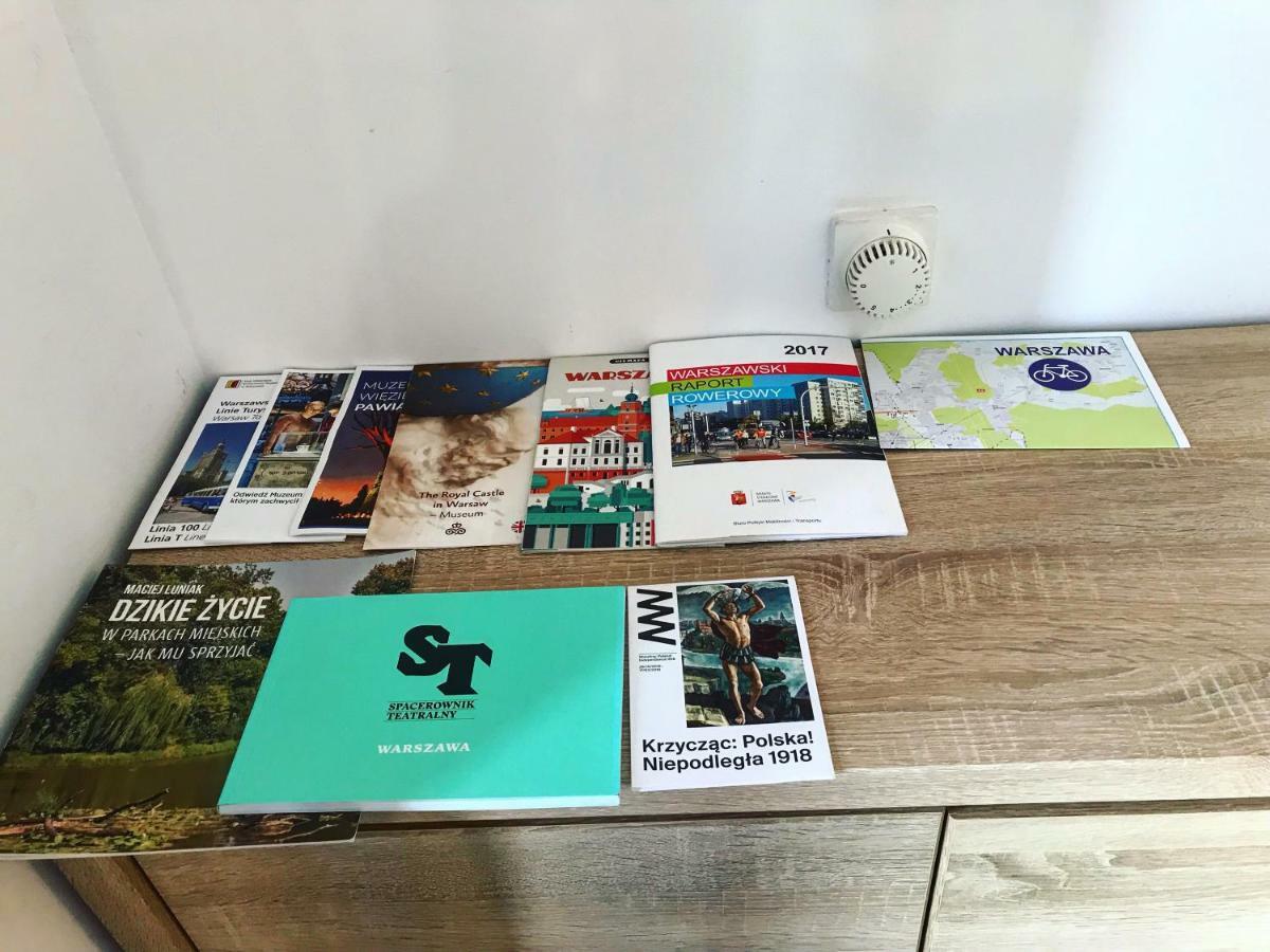 ורשה Shiraz Trio Apartament מראה חיצוני תמונה